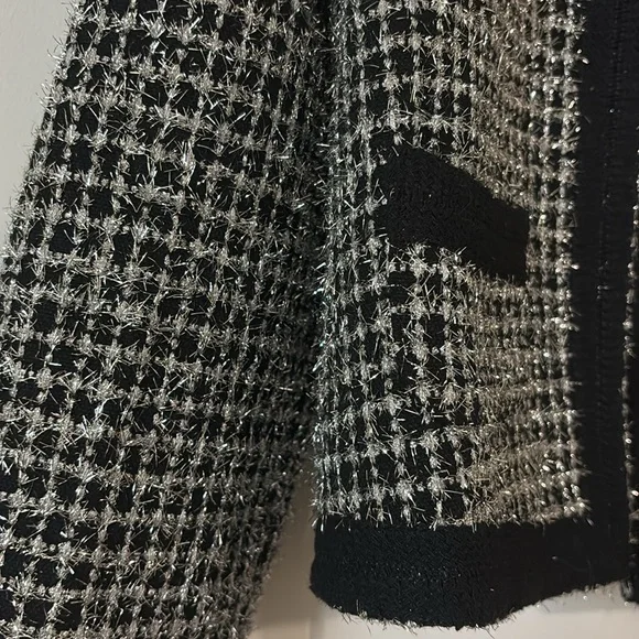 Small dress jacket - Picture 2 of 3